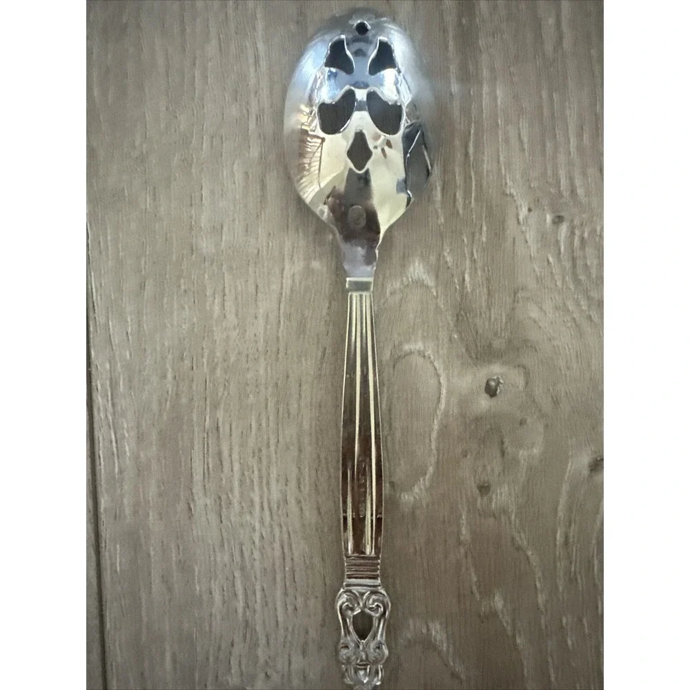 Towle Stainless Steel 18/10 KING GUSTAV‎ Slotted Serving Spoon China